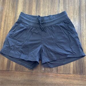 The North Face Shorts Women’s Small Elastic Waist Hike Gray